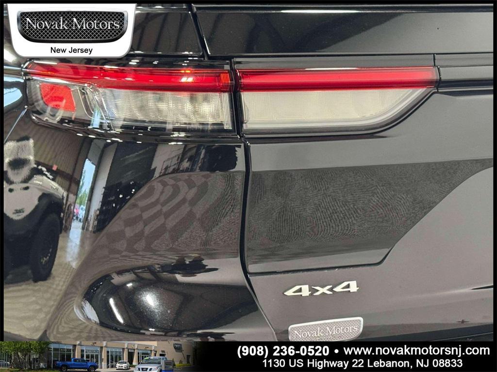 used 2022 Jeep Grand Cherokee car, priced at $31,948