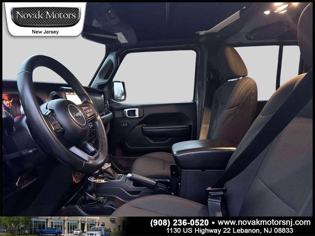 used 2022 Jeep Gladiator car, priced at $29,999
