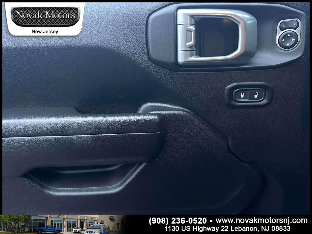 used 2022 Jeep Gladiator car, priced at $29,999