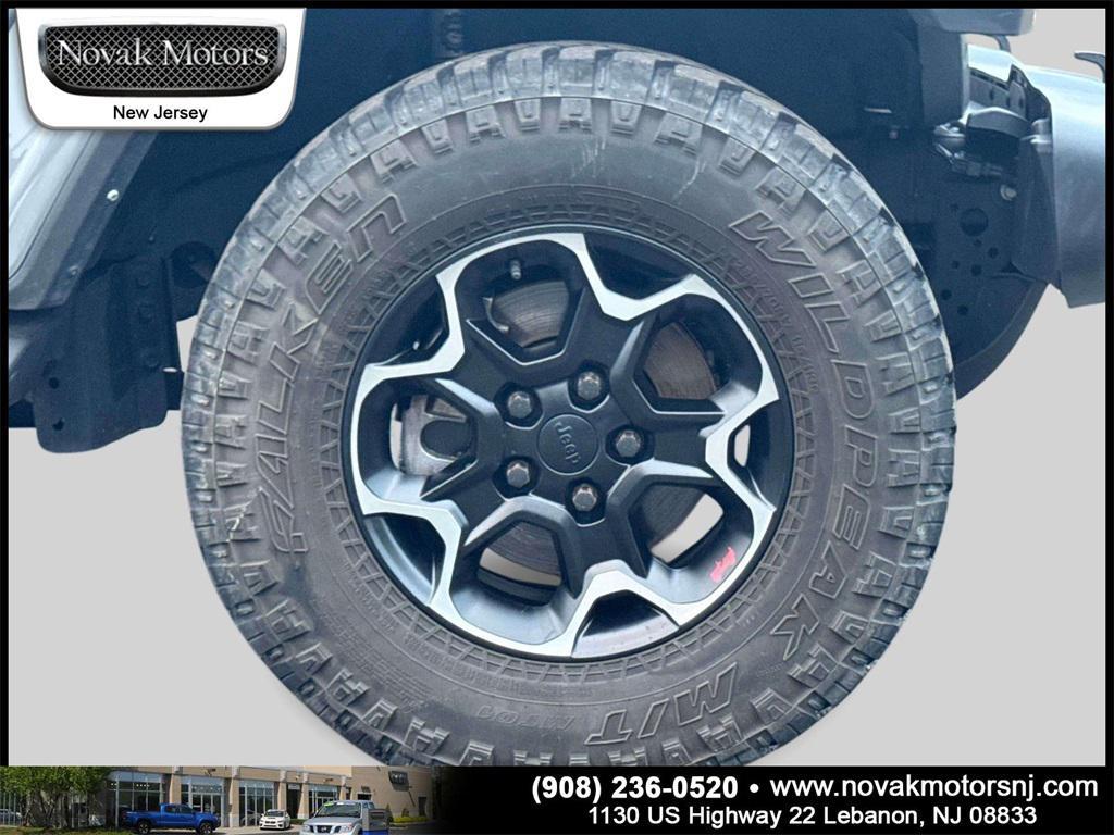 used 2022 Jeep Gladiator car, priced at $29,999