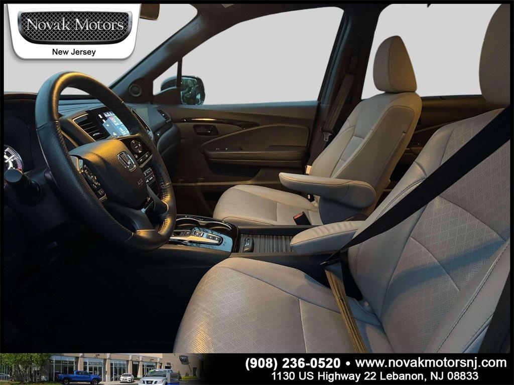 used 2022 Honda Passport car, priced at $35,788