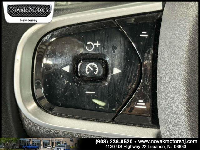 used 2022 Volvo XC90 car, priced at $41,999