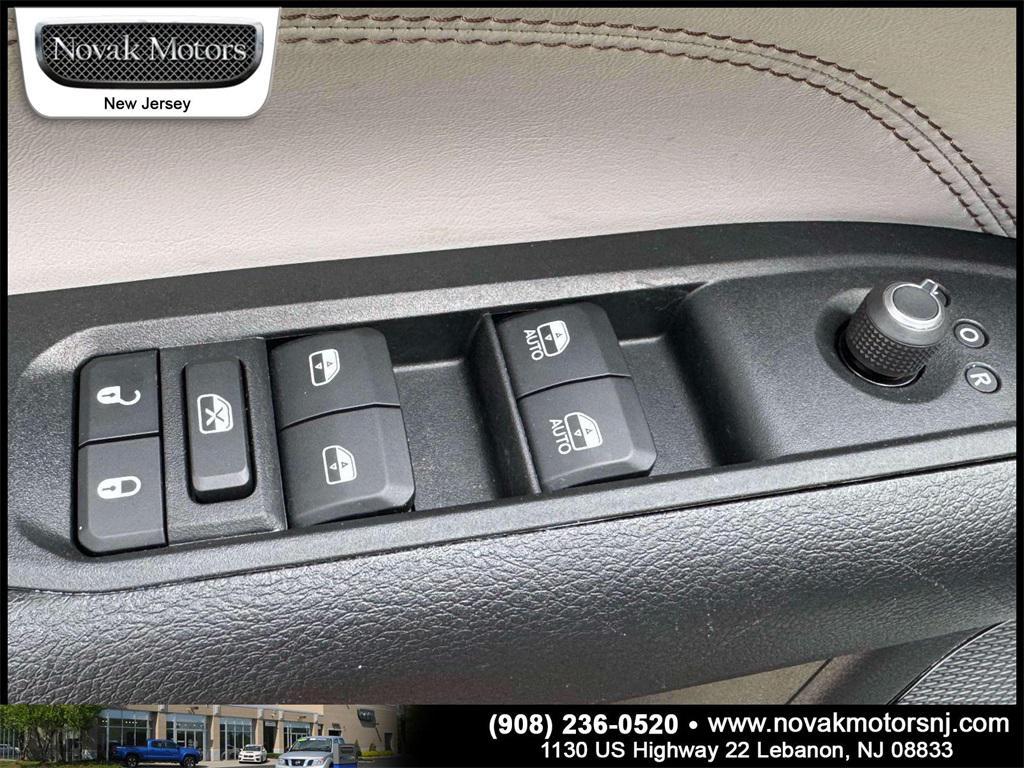 used 2022 Jeep Compass car, priced at $24,999