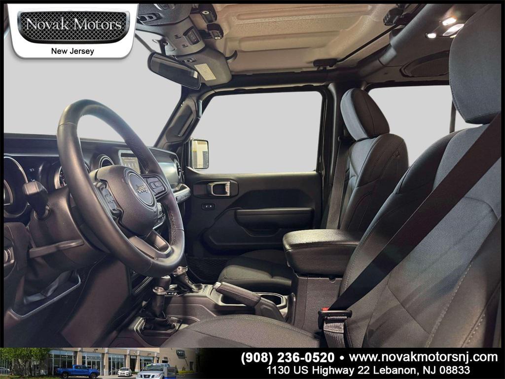 used 2022 Jeep Wrangler Unlimited car, priced at $32,488