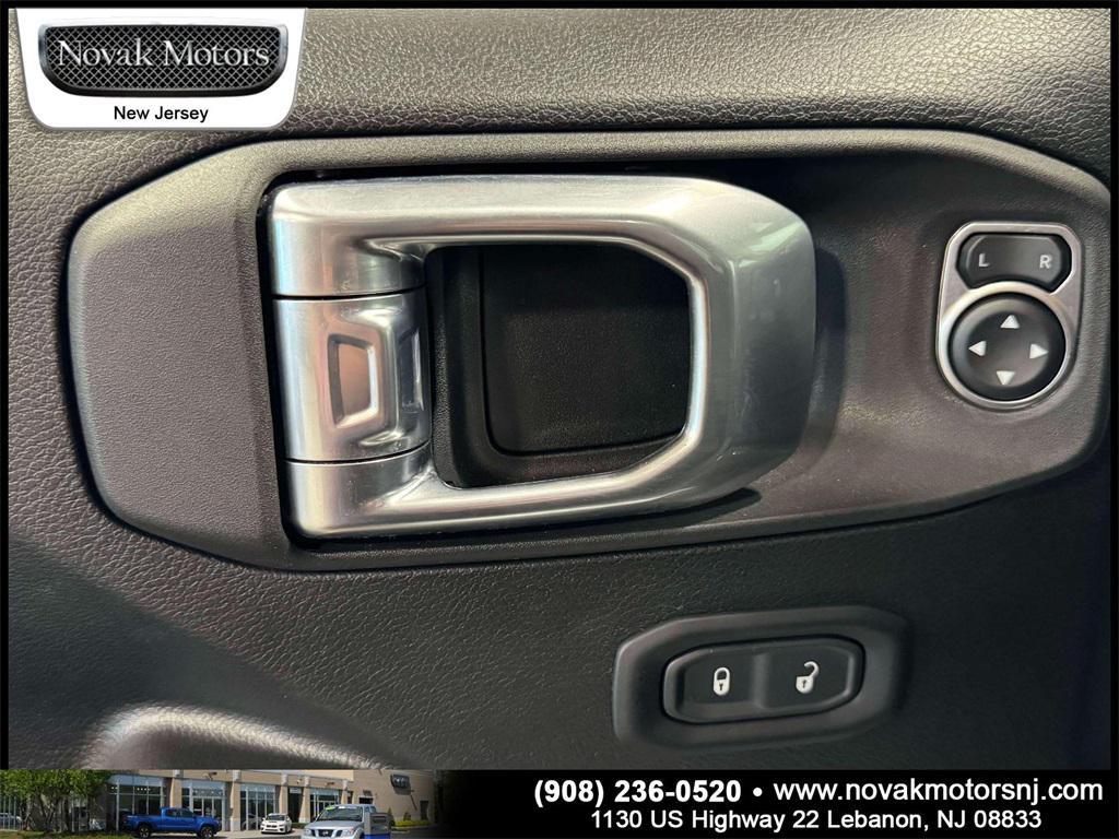 used 2022 Jeep Gladiator car, priced at $33,878