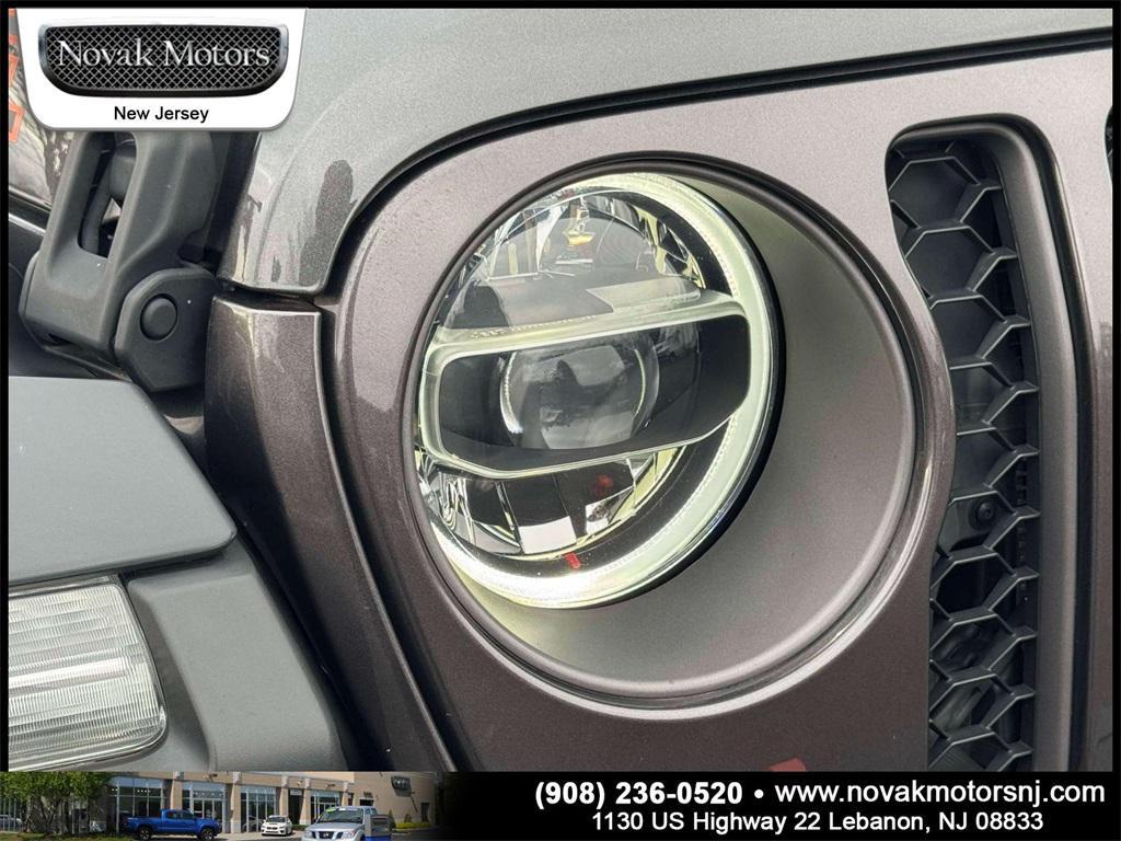 used 2022 Jeep Gladiator car, priced at $38,788