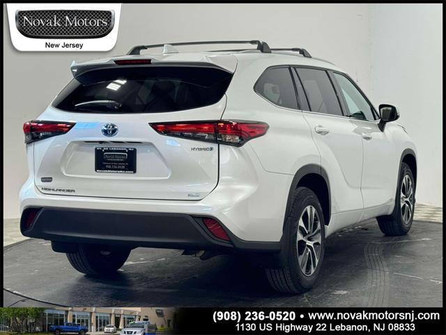 used 2022 Toyota Highlander Hybrid car, priced at $41,988