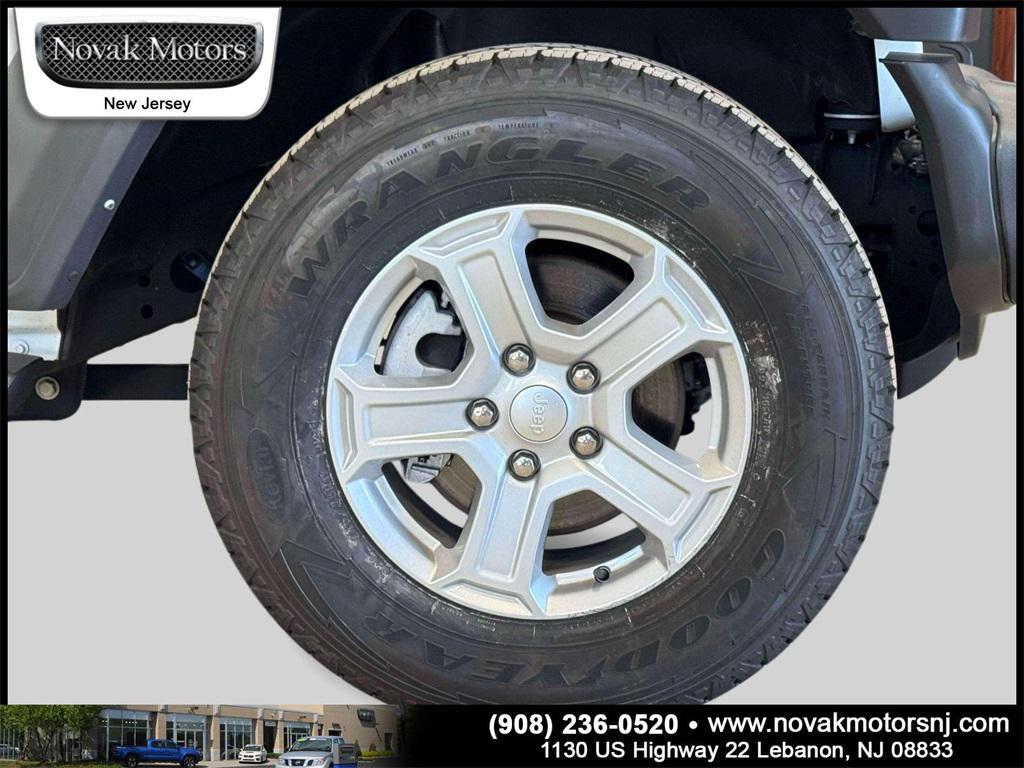 used 2022 Jeep Wrangler Unlimited car, priced at $30,478