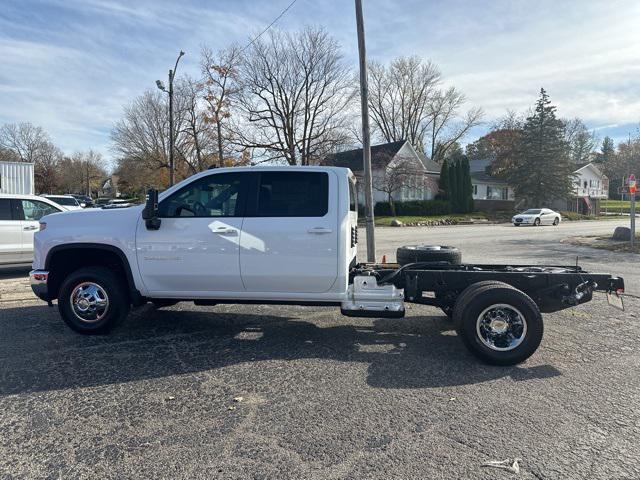 new 2025 Chevrolet Silverado 3500 car, priced at $70,773