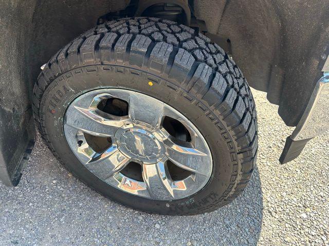 used 2015 Chevrolet Silverado 1500 car, priced at $15,713