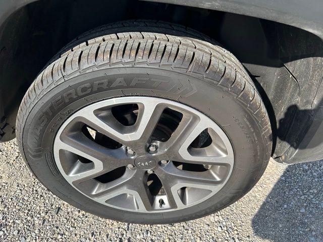 used 2018 Jeep Renegade car, priced at $16,353