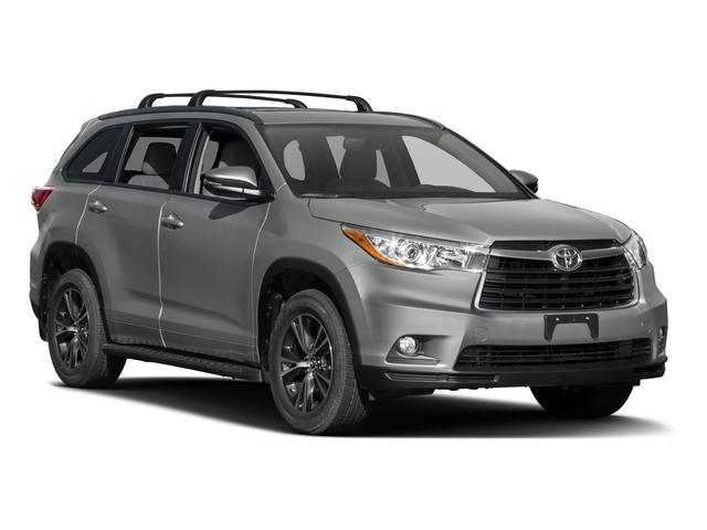 used 2016 Toyota Highlander car