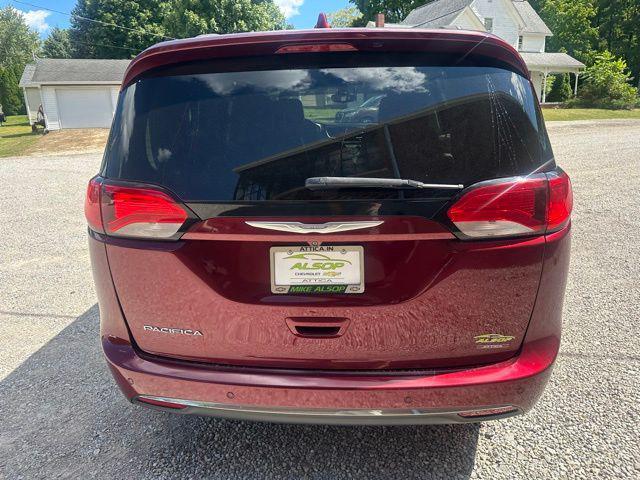 used 2017 Chrysler Pacifica car, priced at $15,900