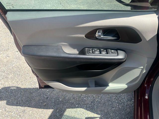 used 2017 Chrysler Pacifica car, priced at $15,900