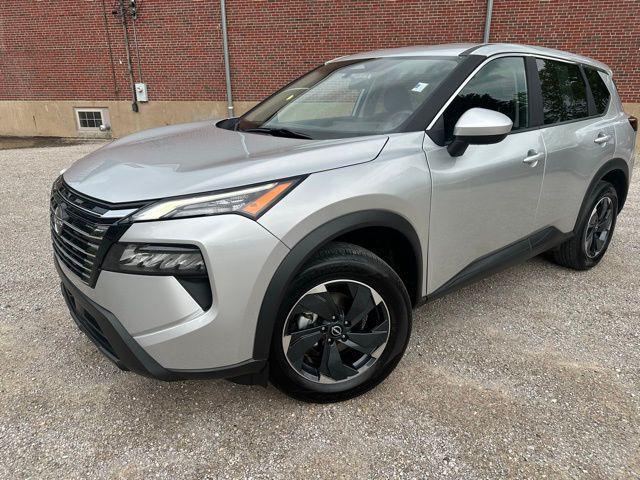 used 2024 Nissan Rogue car, priced at $27,901