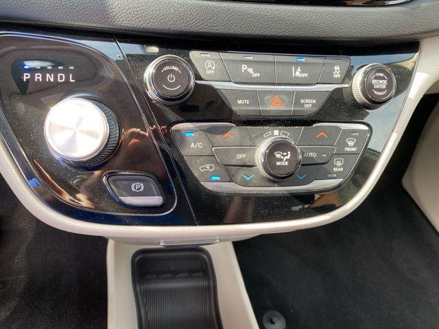 used 2022 Chrysler Pacifica car, priced at $19,544