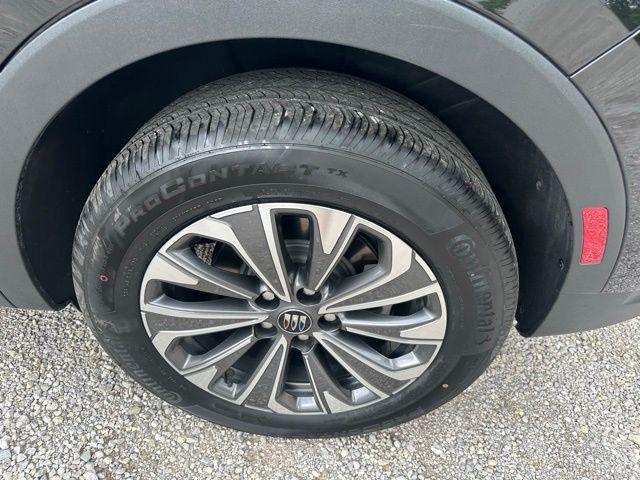 used 2024 Buick Envision car, priced at $32,195