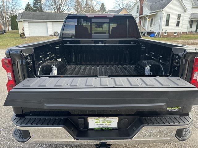 new 2025 Chevrolet Silverado 1500 car, priced at $60,940