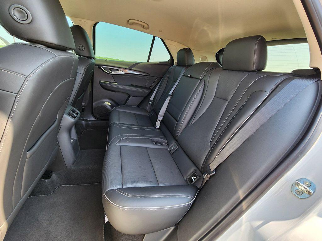 used 2022 Buick Envision car, priced at $22,983