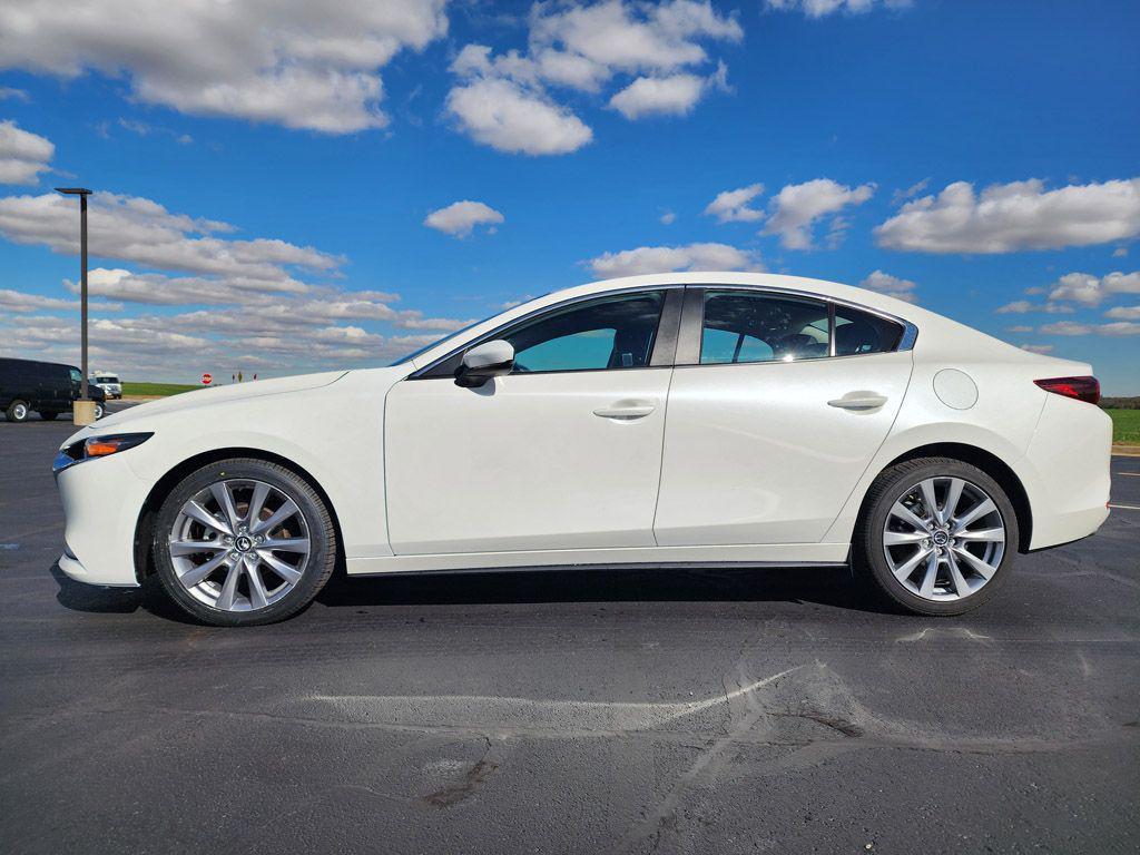 used 2022 Mazda Mazda3 car, priced at $19,630
