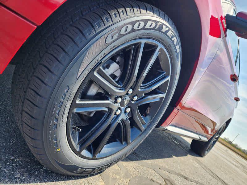 used 2024 Ford Edge car, priced at $28,000