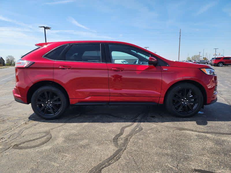 used 2024 Ford Edge car, priced at $28,000
