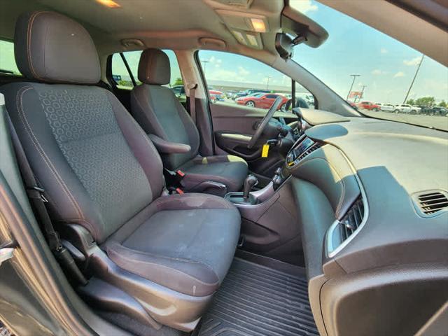 used 2020 Chevrolet Trax car, priced at $14,424