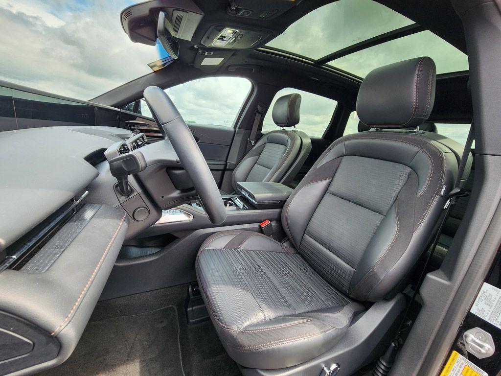 used 2024 Lincoln Nautilus car, priced at $56,423