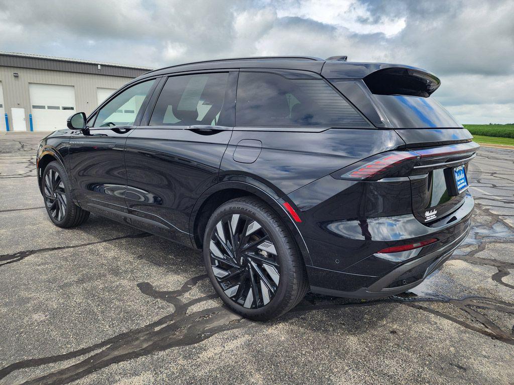 used 2024 Lincoln Nautilus car, priced at $56,423