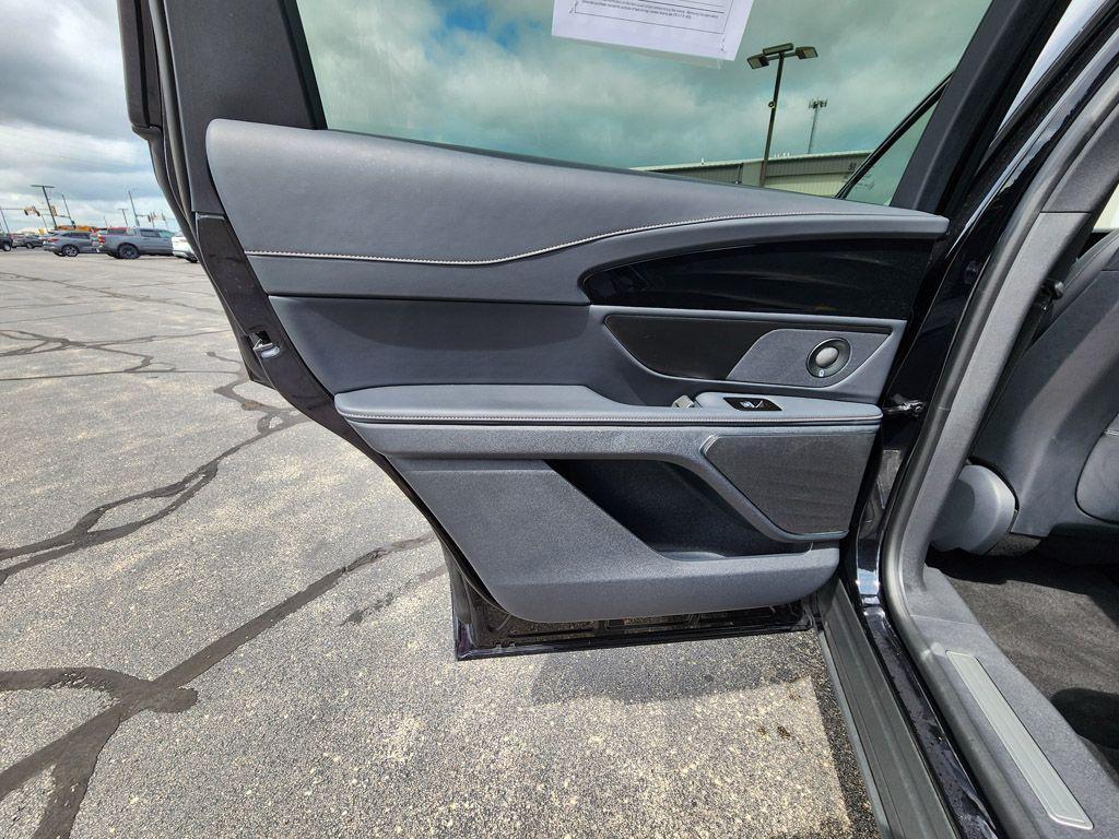 used 2024 Lincoln Nautilus car, priced at $56,423