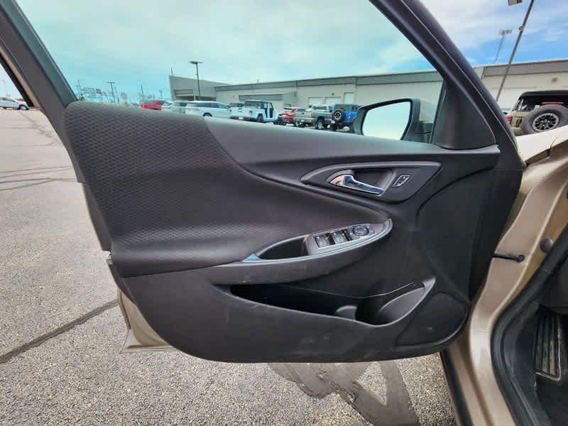 used 2022 Chevrolet Malibu car, priced at $19,584