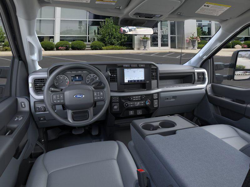 new 2024 Ford F-350 car, priced at $38,401