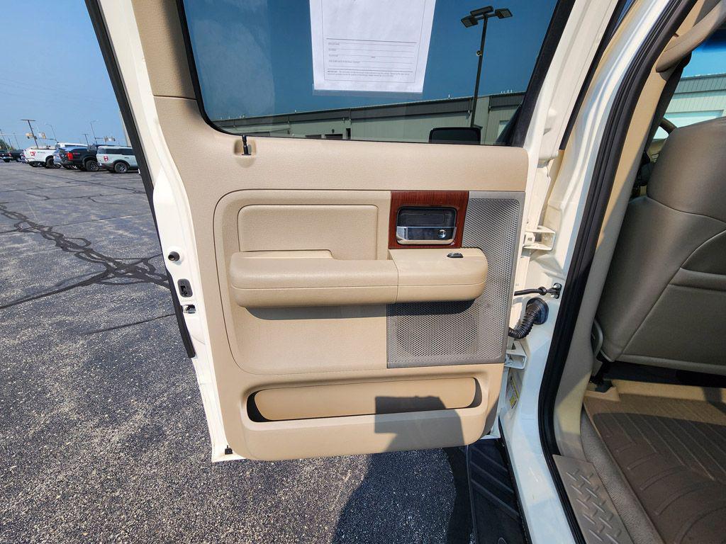 used 2007 Ford F-150 car, priced at $8,241
