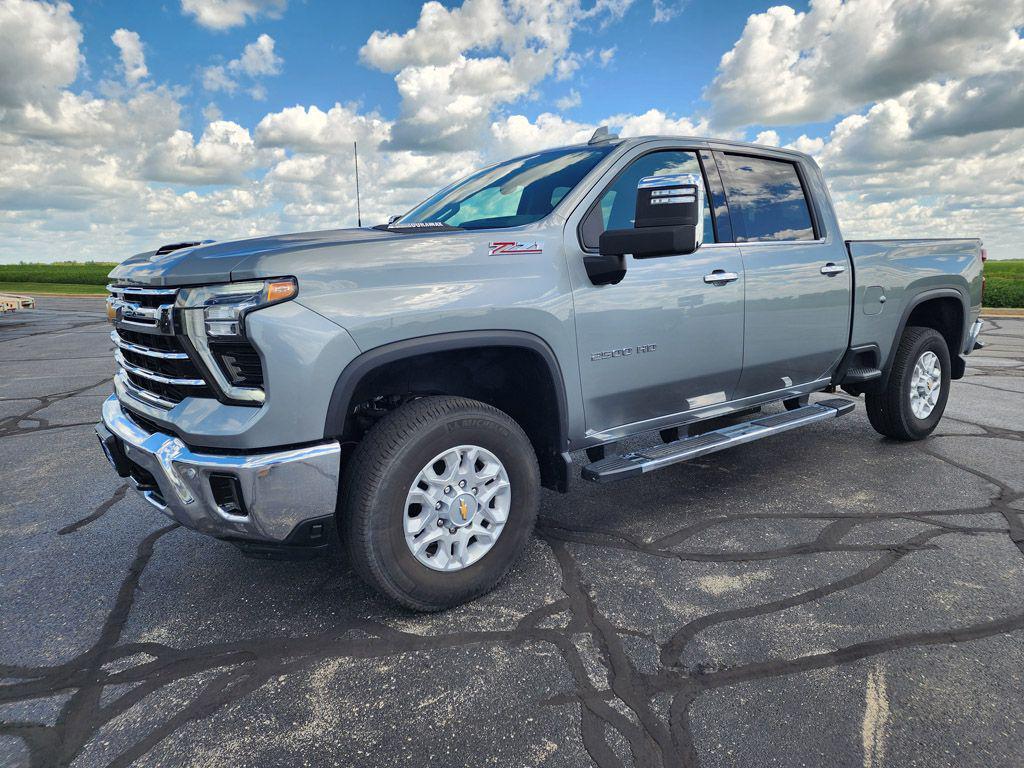 used 2024 Chevrolet Silverado 2500 car, priced at $66,992