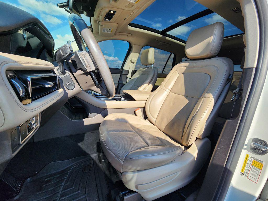 used 2020 Lincoln Aviator car, priced at $32,222