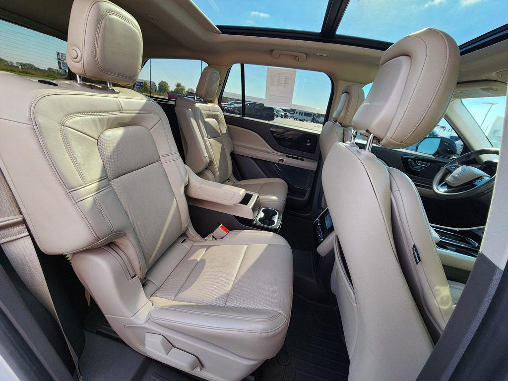 used 2020 Lincoln Aviator car, priced at $32,222