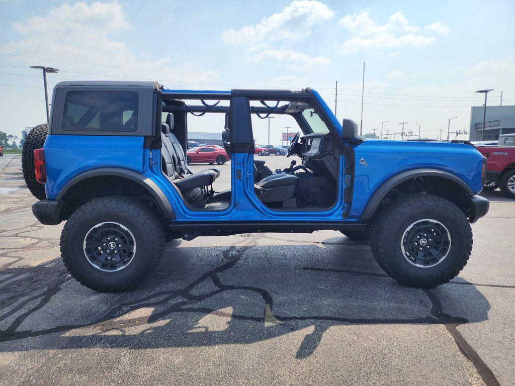 used 2024 Ford Bronco car, priced at $45,949
