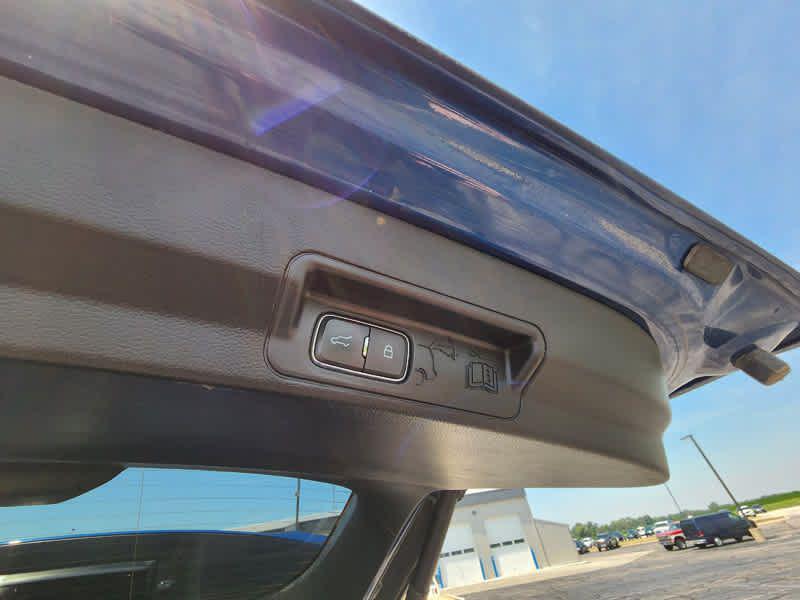 used 2022 Ford Explorer car, priced at $25,922