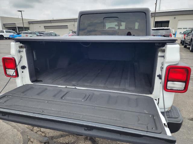 used 2023 Jeep Gladiator car, priced at $32,945