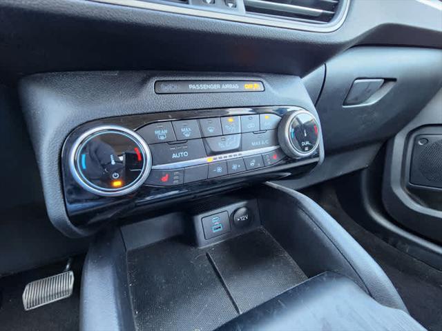 used 2022 Ford Escape car, priced at $24,948