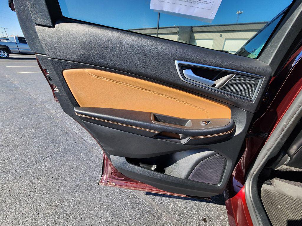 used 2024 Ford Edge car, priced at $36,812