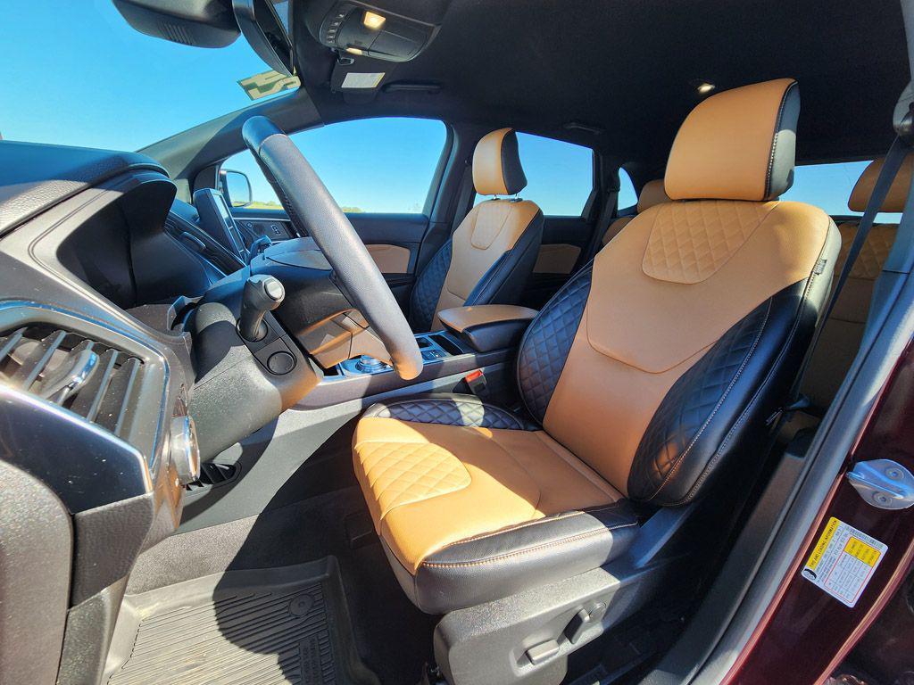 used 2024 Ford Edge car, priced at $36,812