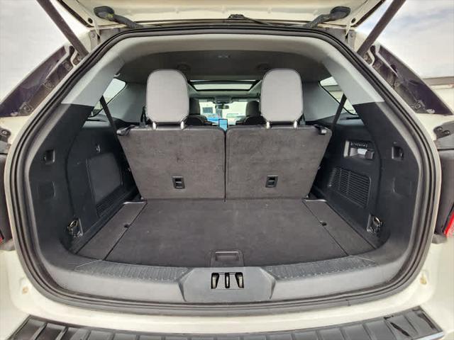 used 2022 Ford Explorer car