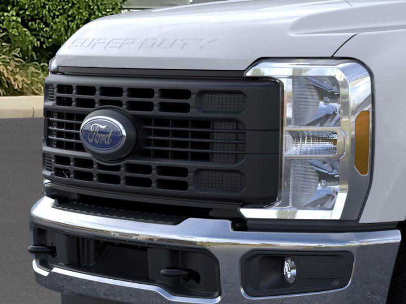 new 2025 Ford F-350 car, priced at $62,010