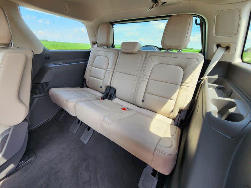 used 2024 Lincoln Navigator car, priced at $76,000