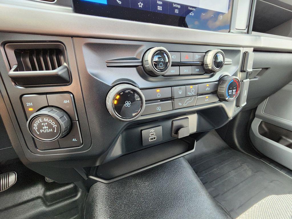 new 2025 Ford F-150 car, priced at $49,973