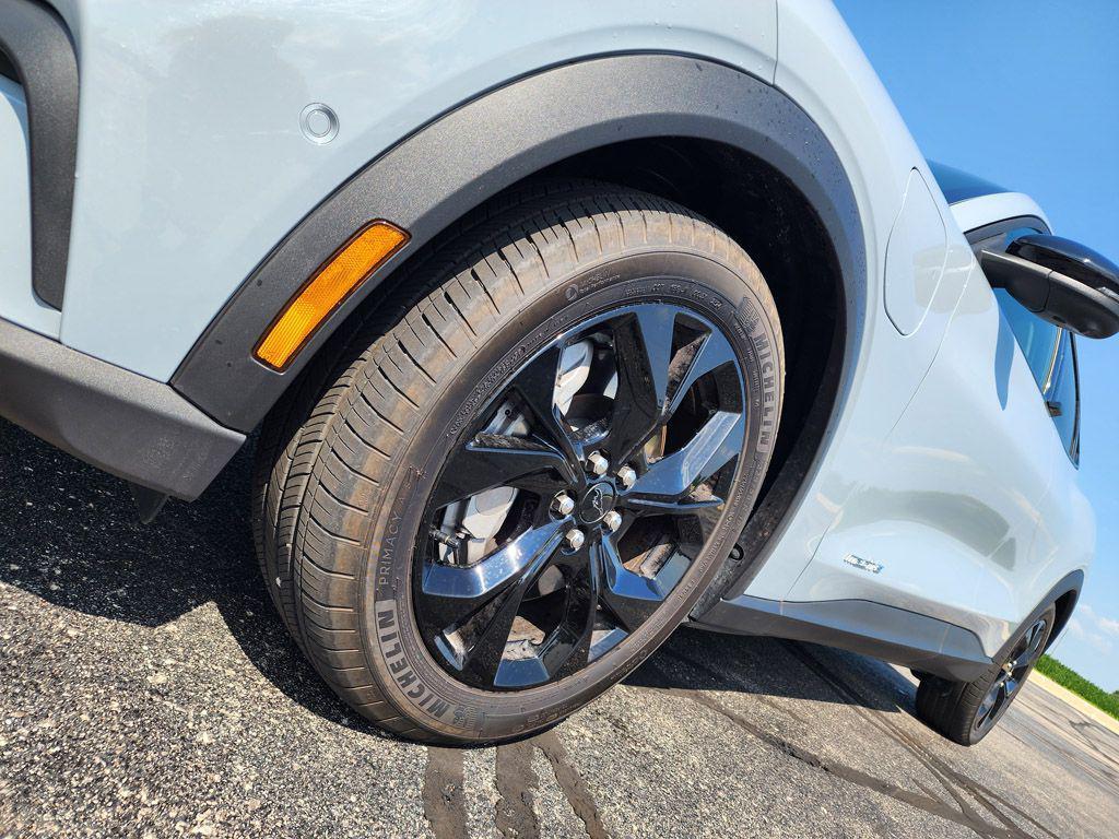 used 2024 Ford Mustang Mach-E car, priced at $25,000