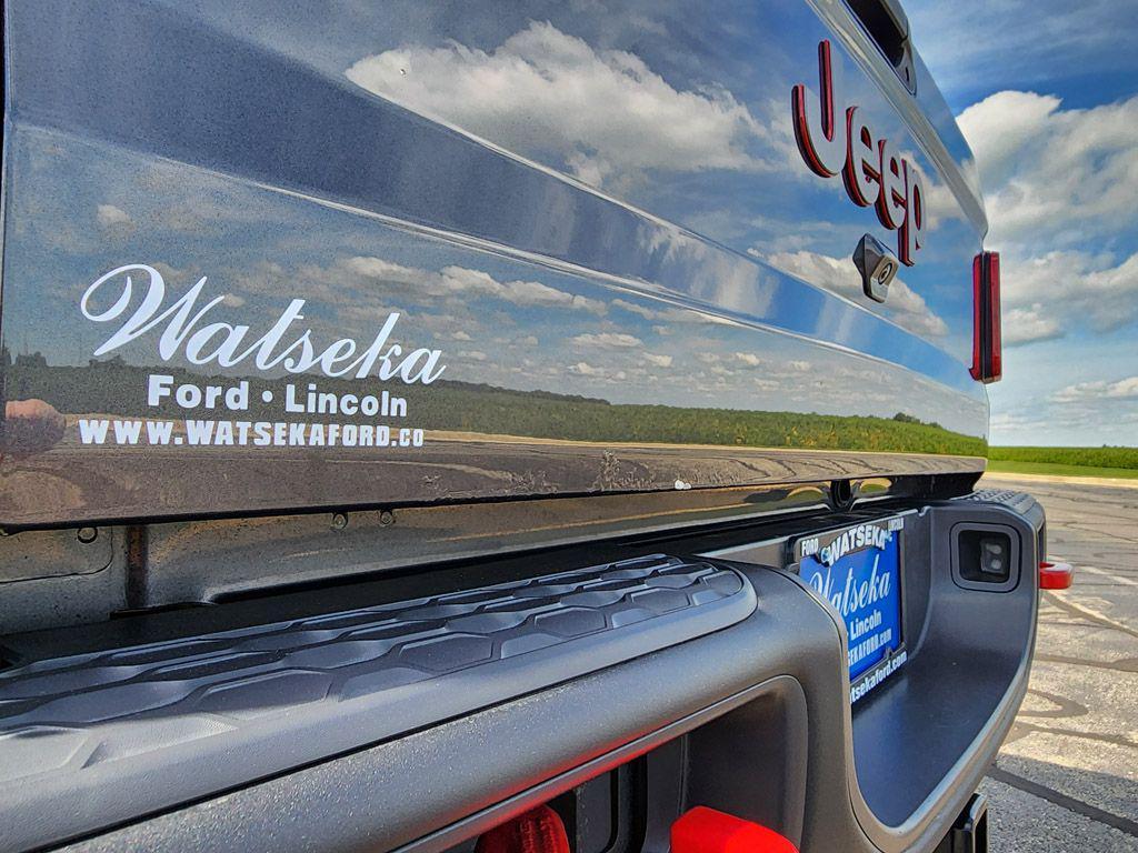 used 2020 Jeep Gladiator car, priced at $32,299