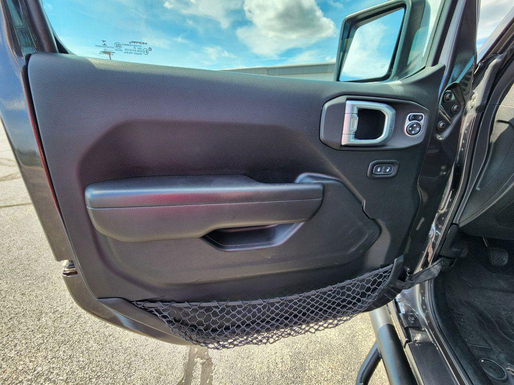 used 2020 Jeep Gladiator car, priced at $32,299