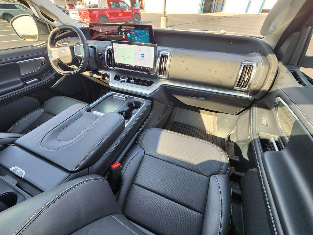 used 2025 Ford Expedition car, priced at $76,500